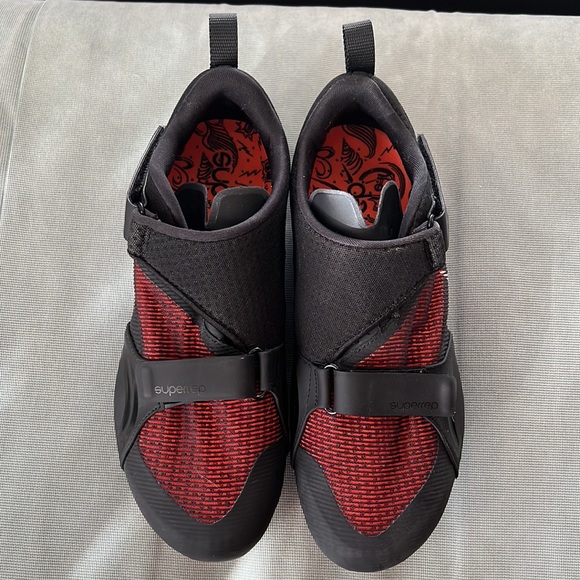 Men’s Nike Superrep Cycle Trainers size US 9 with clips already attached. - Picture 2 of 5
